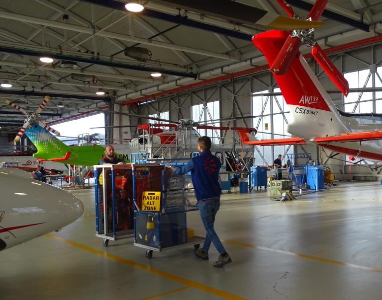 Serene Video Viaggio A Leonardo Vergiate, Dove Nascono Gli Elicotteri Italiani! Montaggio Finale, Competenze Artigianali E… Artwork for Desktop Serene Video Viaggio A Leonardo Vergiate, Dove Nascono Gli Elicotteri Italiani! Montaggio Finale, Competenze Artigianali E… Artwork for Desktop